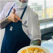 Profesor con más de 15 años de experiencia